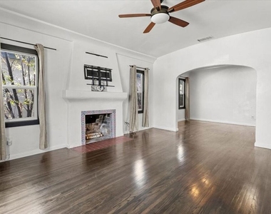 8908 Gibson Street - Photo Thumbnail 3
