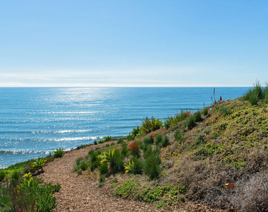 17350 W Sunset Boulevard - Photo Thumbnail 20