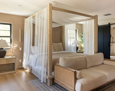 22269 Avenue San Luis - Photo Thumbnail 10