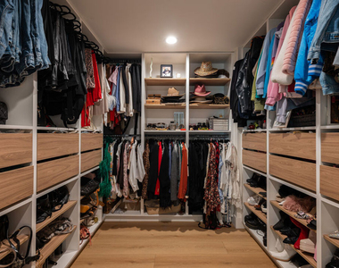 22269 Avenue San Luis - Photo Thumbnail 13