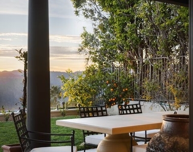 16736 Via Pacifica - Photo Thumbnail 11