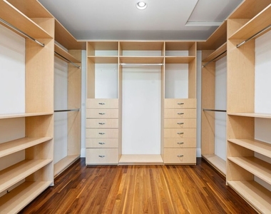 419 N Laurel Avenue - Photo Thumbnail 28