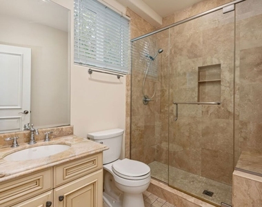 419 N Laurel Avenue - Photo Thumbnail 21