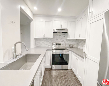 1117 S Bedford Street - Photo Thumbnail 1