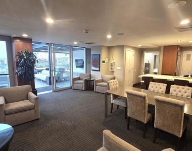 325 7th Ave - Photo Thumbnail 25