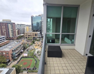 325 7th Ave - Photo Thumbnail 16