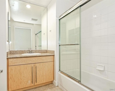 801 Ash St - Photo Thumbnail 22