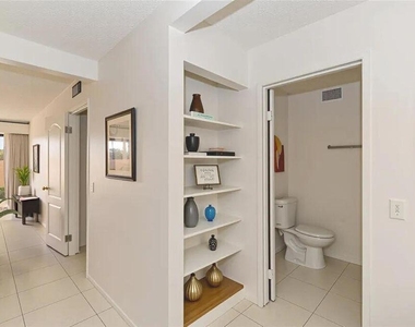 200 E Racquet Club Road - Photo Thumbnail 17