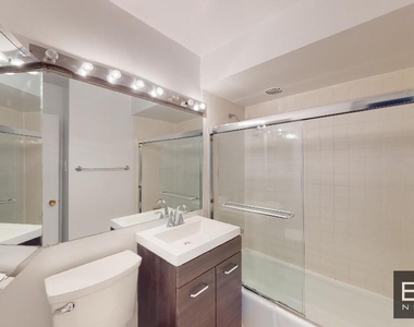East 88th Street - Photo Thumbnail 3
