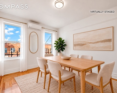 404 Hawthorne Street - Photo Thumbnail 2