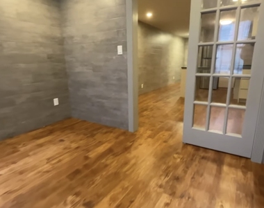 102 Mott Street - Photo Thumbnail 4