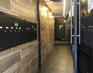102 Mott Street - Photo Thumbnail 11