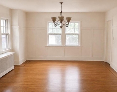 253 Fulton Avenue - Photo Thumbnail 6