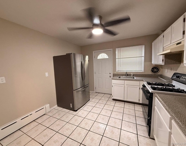 112 N Columbus Avenue - Photo Thumbnail 3