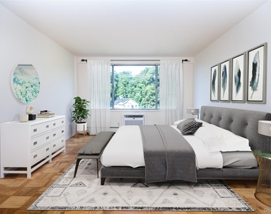 125 Lake Street - Photo Thumbnail 1