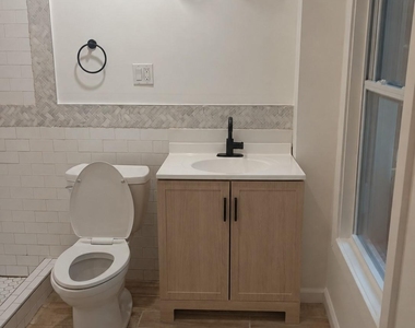 59 Carson Avenue - Photo Thumbnail 3