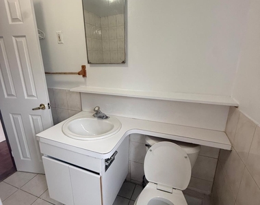 7 Winthrop Avenue - Photo Thumbnail 2