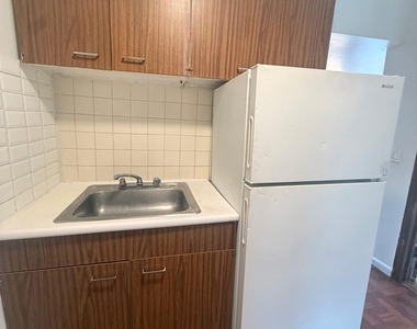 7 Winthrop Avenue - Photo Thumbnail 4