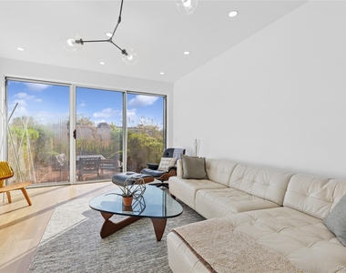 23 Library Avenue - Photo Thumbnail 1