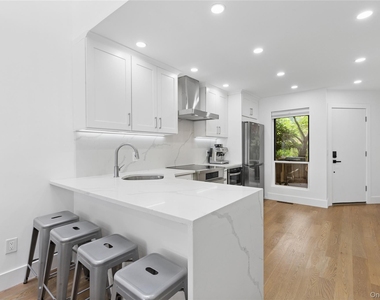 23 Library Avenue - Photo Thumbnail 2