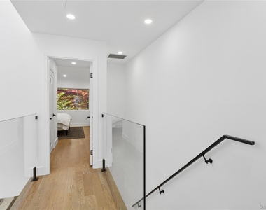 23 Library Avenue - Photo Thumbnail 10