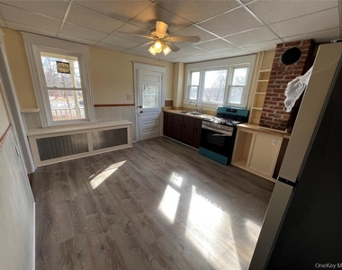 47 Maples Lane - Photo Thumbnail 2