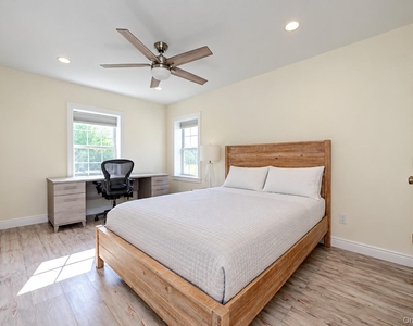 108 Neptune Boulevard - Photo Thumbnail 11