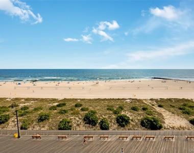 230 W Broadway - Photo Thumbnail 12