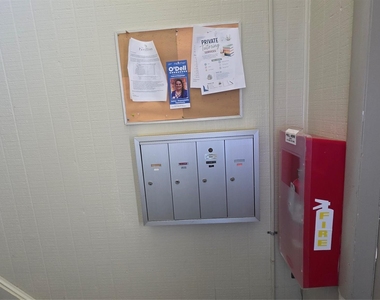 47 Scarborough Lane - Photo Thumbnail 32