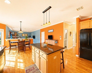 3 Maidstone Lane - Photo Thumbnail 7