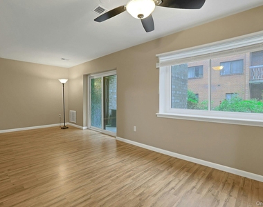 214 Kennedy Drive - Photo Thumbnail 10
