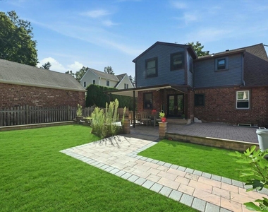 201 Glenmore Street - Photo Thumbnail 23