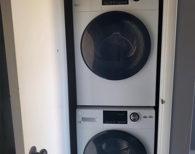 160 West Road - Photo Thumbnail 6