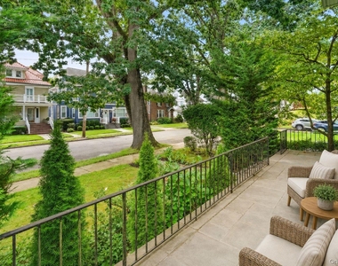 29 Redfield Street - Photo Thumbnail 20
