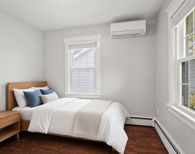 29 Redfield Street - Photo Thumbnail 16