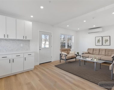 9 Lagrange Avenue - Photo Thumbnail 6