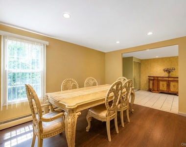25 Hewes Street - Photo Thumbnail 21