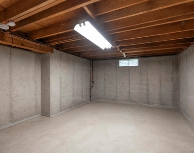 25 Hewes Street - Photo Thumbnail 40