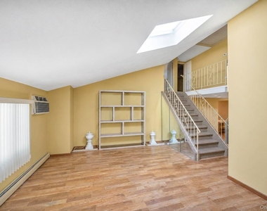 25 Hewes Street - Photo Thumbnail 26