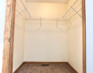 331 W Post Road - Photo Thumbnail 8