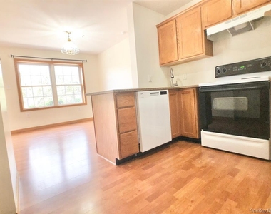 331 W Post Road - Photo Thumbnail 2