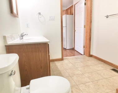 331 W Post Road - Photo Thumbnail 6