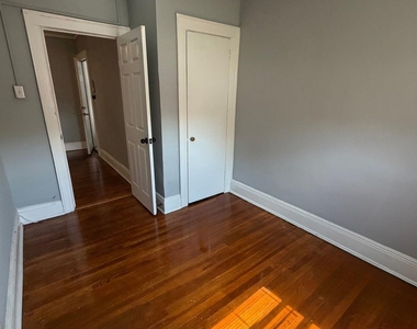 1013 Jericho Turnpike - Photo Thumbnail 3