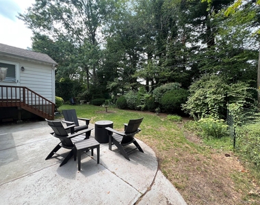 140 Hayes Street - Photo Thumbnail 13