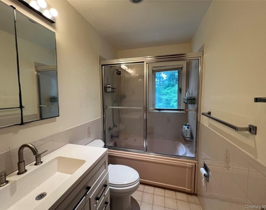 140 Hayes Street - Photo Thumbnail 9