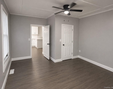 3 Seward Avenue - Photo Thumbnail 9