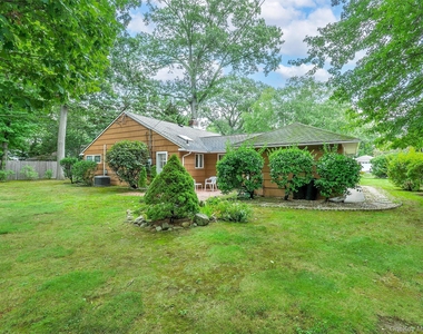 7 Appletree Lane - Photo Thumbnail 30