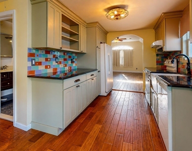 712 Parsonage Street - Photo Thumbnail 1