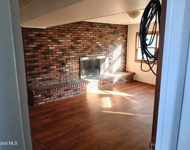 3 Mohawk View Road - Photo Thumbnail 6