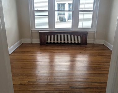 44 Harris Avenue - Photo Thumbnail 6